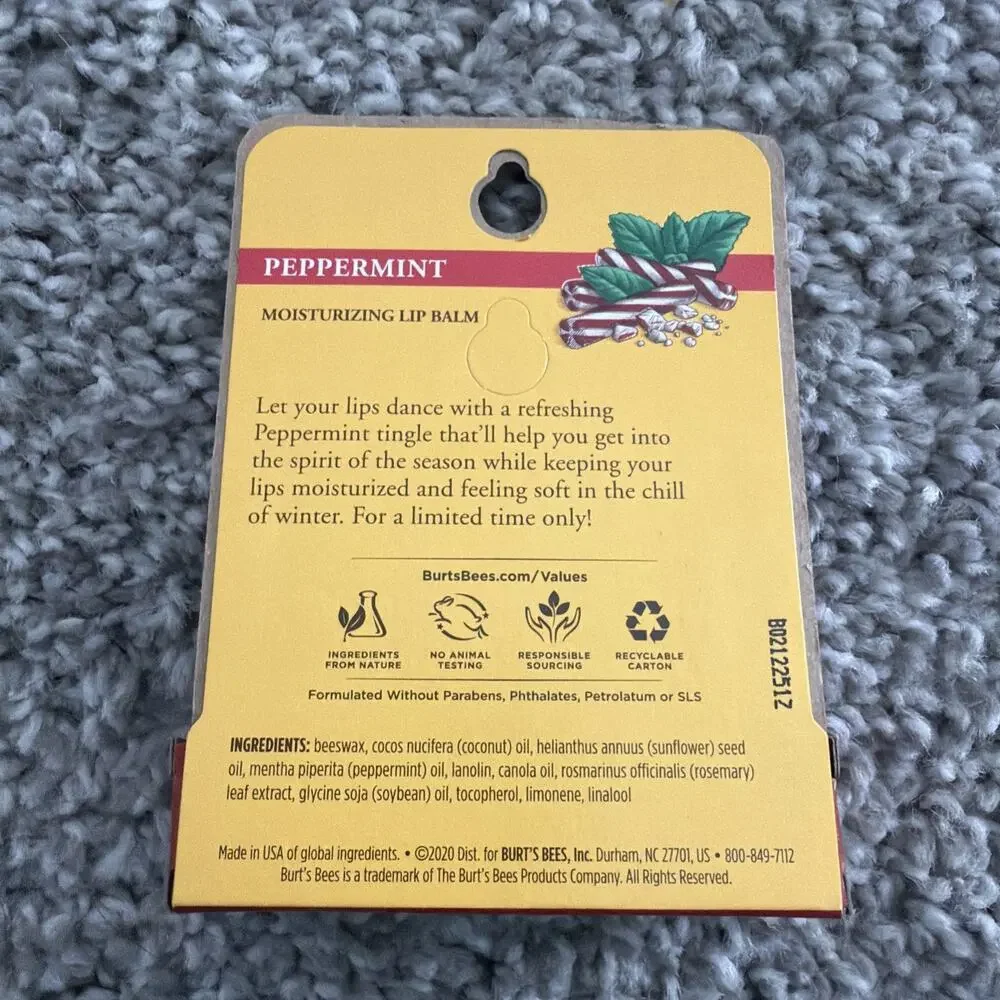 Burt's Bees Peppermint Lip Balm Blister Holiday NEW